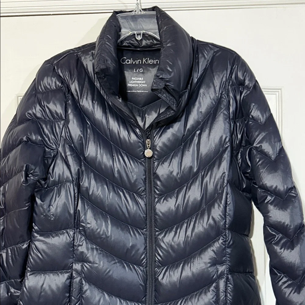 Calvin Klein Women's Dark Blue Puffer Jacket - Picture 4 of 14